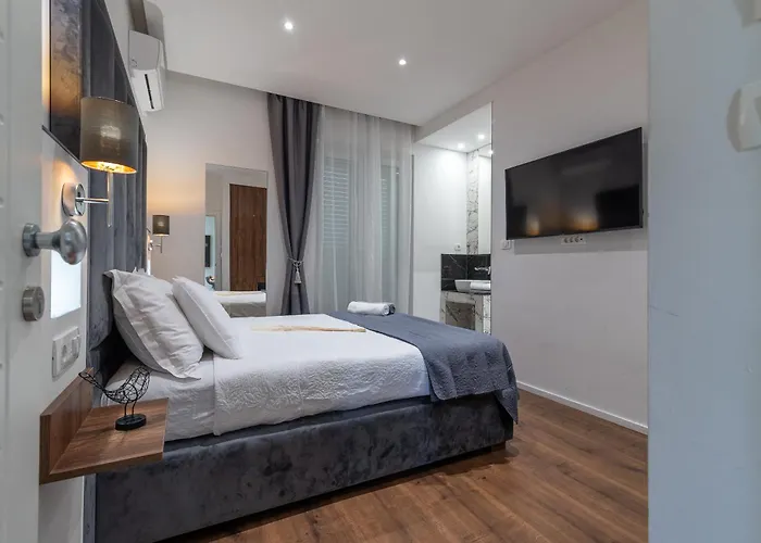 Antares Luxury 2 Split