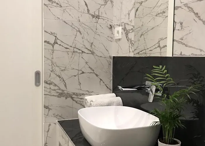 Antares Luxury 2