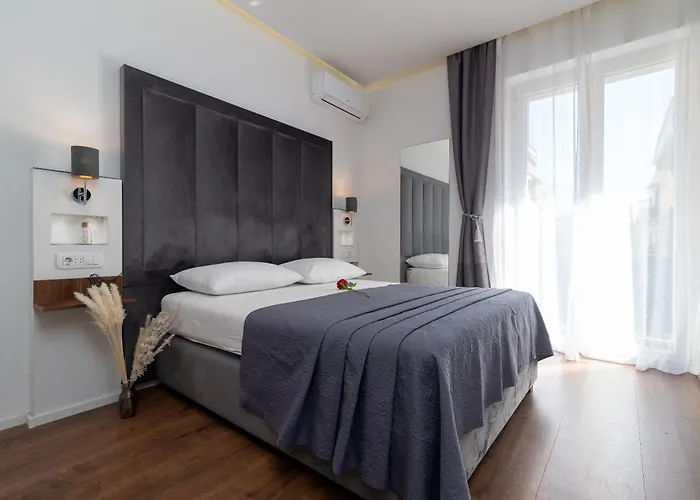 Antares Luxury 2