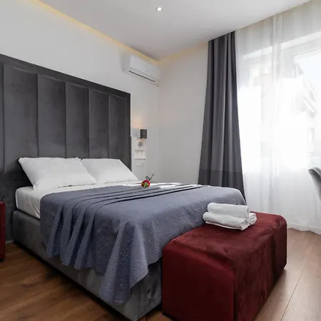 Pensión Antares Rooms Split 2 3*
